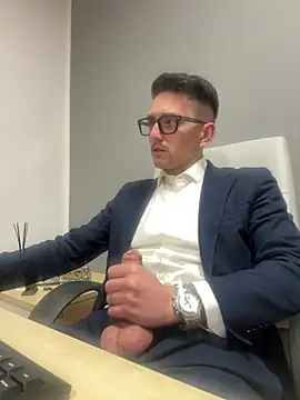 Snapshot of masterboss_ chatting on 2, 4, 2026 masterboss online show from 2, 4, 2026