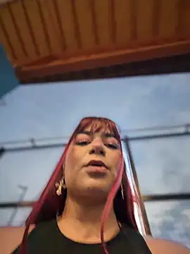 Snapshot of RavenM8 chatting on 6, 3, 2026 RavenM8 online show from 6, 3, 2026