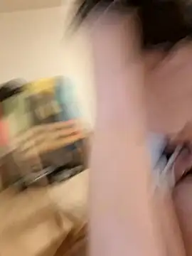 Snapshot of kaca098 chatting on 9, 4, 2026 kaca098 online show from 9, 4, 2026