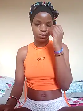 hotgal1112 online show from 18, 2, 2026