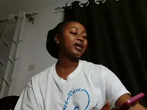 Snapshot of Miss_hot_candy chatting on 9, 3, 2026 Miss hot candy online show from 9, 3, 2026