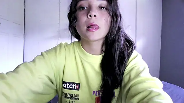 linzeysmith4 online show from 27, 3, 2026