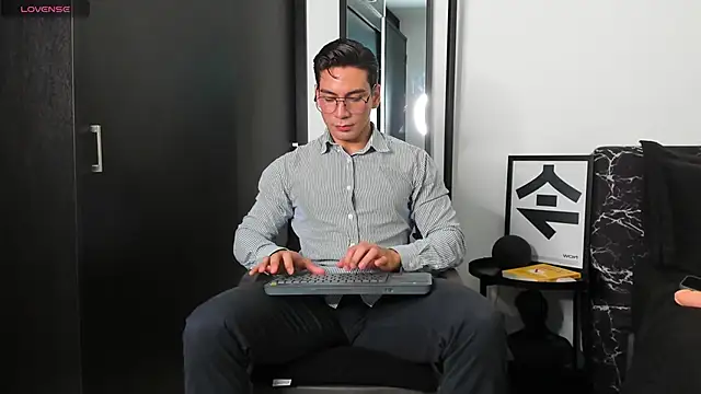 Snapshot of jhoansex_1 chatting on 21, 2, 2026 jhoansex 1 online show from 21, 2, 2026