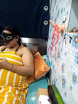 Snapshot of tina8th chatting on 25, 3, 2026 tina8th online show from 25, 3, 2026