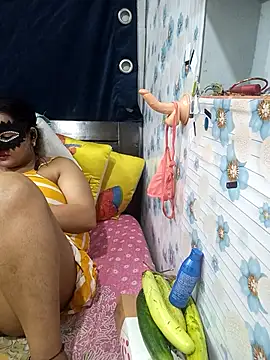 Snapshot of tina8th chatting on 10, 4, 2026 tina8th online show from 10, 4, 2026