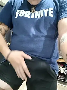 Snapshot of tripexnte chatting on 13, 4, 2026 tripexnte online show from 13, 4, 2026