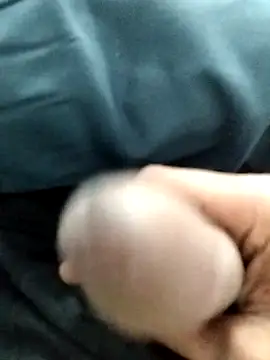 Snapshot of mehdi-l7away chatting on 26, 3, 2026 mehdi-l7away online show from 26, 3, 2026