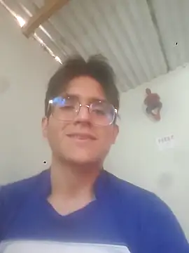 Snapshot of HardDick2 chatting on 5, 4, 2026 HardDick2 online show from 5, 4, 2026