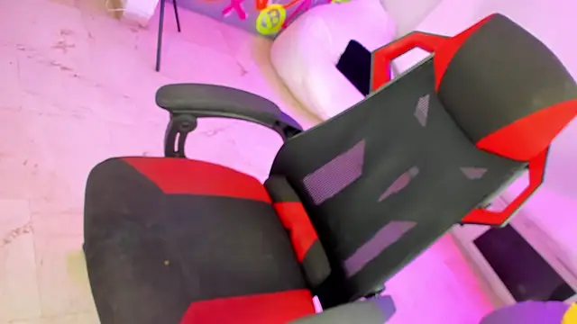 GEANNAROSE online show from 25, 1, 2025