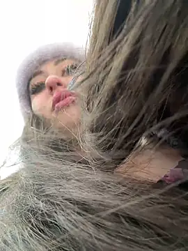 AndreaMood online show from 5, 2, 2025