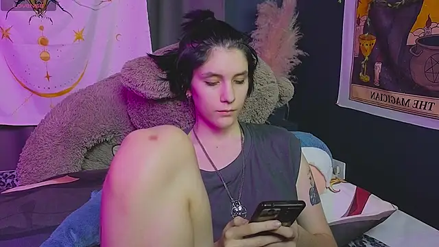 Snapshot of Hyeon_Jin chatting on 22, 1, 2025 Hyeon Jin online show from 22, 1, 2025