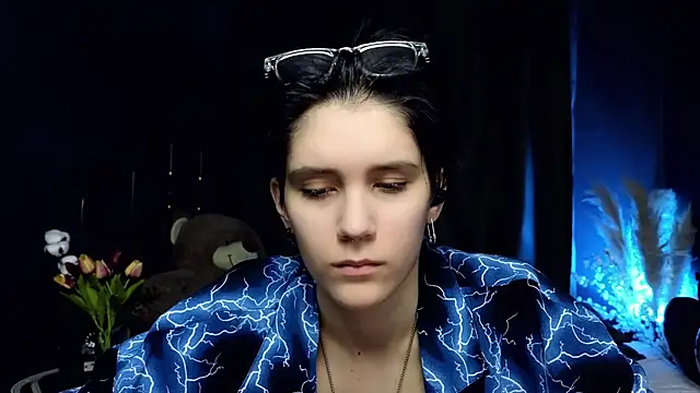 Snapshot of Hyeon_Jin chatting on 16, 3, 2025 Hyeon Jin online show from 16, 3, 2025