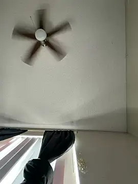 Snapshot of Daddywick chatting on 15, 4, 2026 Daddywick online show from 15, 4, 2026