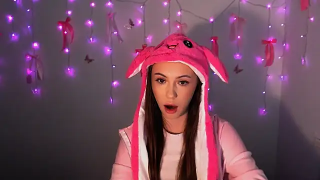 Snapshot of Nikonara_Love chatting on 21, 12, 2025 Nikonara Love online show from 21, 12, 2025