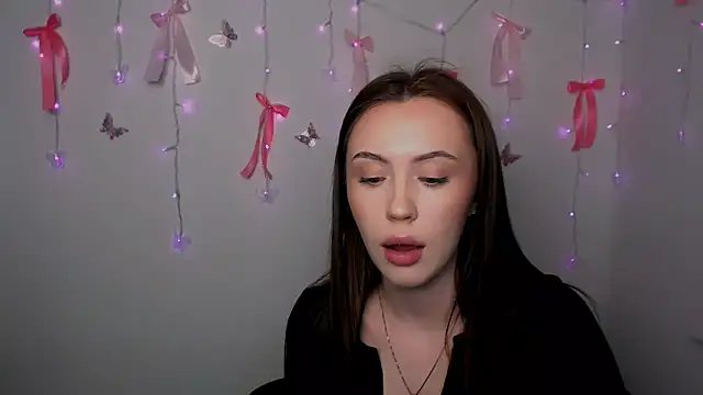 Snapshot of Nikonara_Love chatting on 11, 2, 2026 Nikonara Love online show from 11, 2, 2026