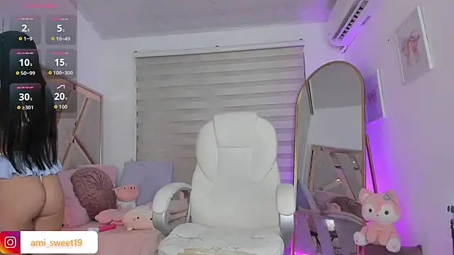 Snapshot of ami_sweet_19 chatting on 16, 10, 2025 ami sweet 19 online show from 16, 10, 2025