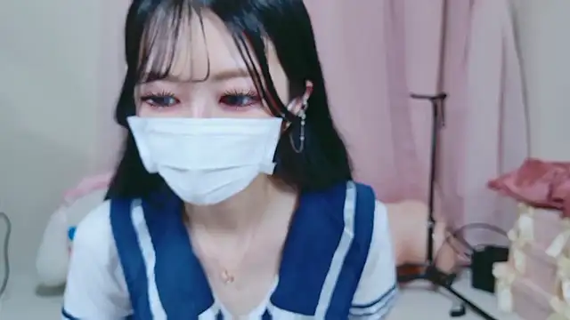 Snapshot of Megu-mimi chatting on 24, 3, 2026 Megu-mimi online show from 24, 3, 2026