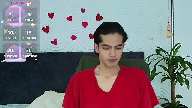 Maximoherrera 16 online show from 15, 4, 2026