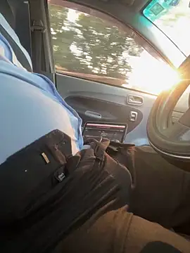 Snapshot of dam-her-boy chatting on 31, 3, 2026 dam-her-boy online show from 31, 3, 2026