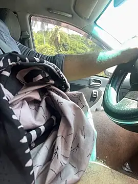 Snapshot of dam-her-boy chatting on 15, 4, 2026 dam-her-boy online show from 15, 4, 2026