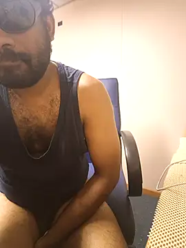 Snapshot of UrbanUtopia chatting on 5, 3, 2026 UrbanUtopia online show from 5, 3, 2026