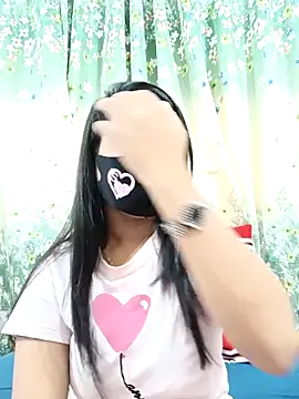 Snapshot of Prova-2 chatting on 7, 10, 2025 Prova-2 online show from 7, 10, 2025