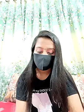 Snapshot of Prova-2 chatting on 18, 11, 2025 Prova-2 online show from 18, 11, 2025