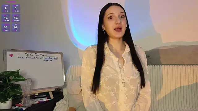 Snapshot of OdelynBagge chatting on 30, 11, 2025 OdelynBagge online show from 30, 11, 2025