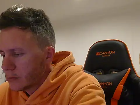 TroyDieselXXX online show from 25, 3, 2026