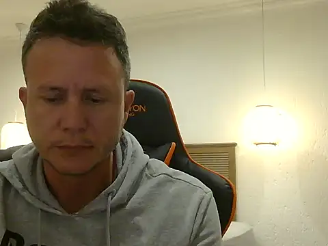 TroyDieselXXX online show from 31, 3, 2026