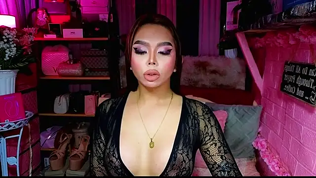 MoniqueCeleste online show from 4, 11, 2025