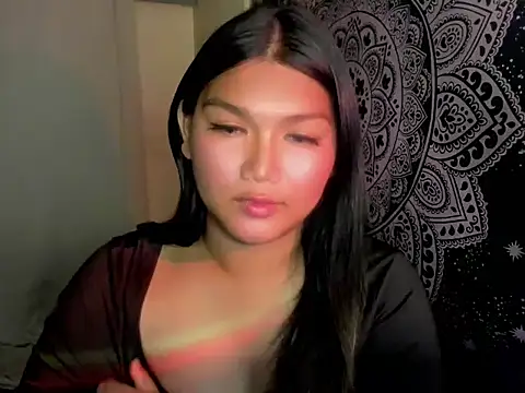 Snapshot of Lou_heart chatting on 16, 4, 2026 Lou heart online show from 16, 4, 2026