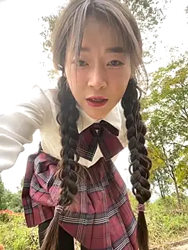 Snapshot of Xiao-meng66 chatting on 5, 11, 2025 Xiao-meng66 online show from 5, 11, 2025