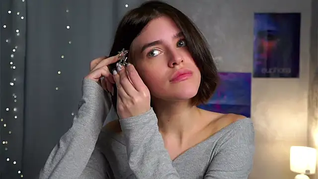 Snapshot of EleneButton chatting on 8, 2, 2026 EleneButton online show from 8, 2, 2026