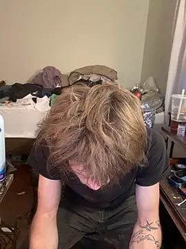 Snapshot of XanderOzzz chatting on 14, 4, 2026 XanderOzzz online show from 14, 4, 2026