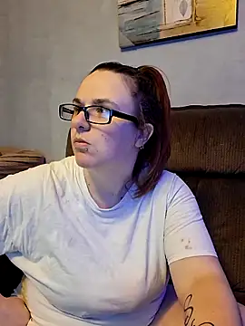 queenpeaches121 online show from 9, 3, 2026