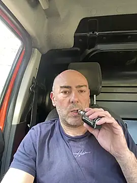 Richmcgee online show from 7, 4, 2026