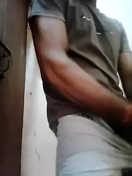 Snapshot of hornyboywithabs chatting on 12, 4, 2026 hornyboywithabs online show from 12, 4, 2026