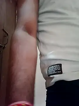 Snapshot of hornyboywithabs chatting on 14, 4, 2026 hornyboywithabs online show from 14, 4, 2026