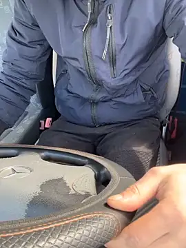 Snapshot of bmwe71 chatting on 17, 3, 2026 bmwe71 online show from 17, 3, 2026