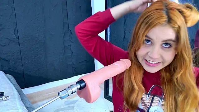 LizzyOlsen online show from 17, 4, 2026