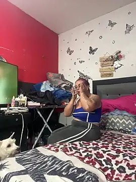 Snapshot of anythompsom chatting on 27, 3, 2026 anythompsom online show from 27, 3, 2026