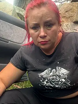 Snapshot of anythompsom chatting on 12, 4, 2026 anythompsom online show from 12, 4, 2026