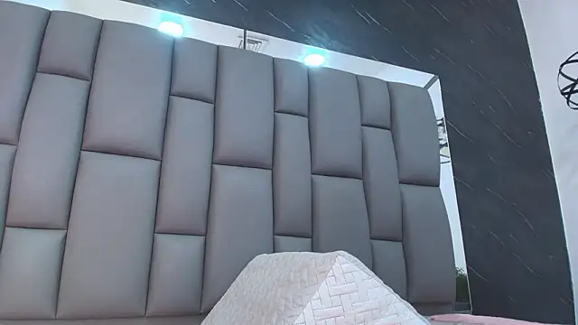 kissme luna online show from 23, 2, 2026