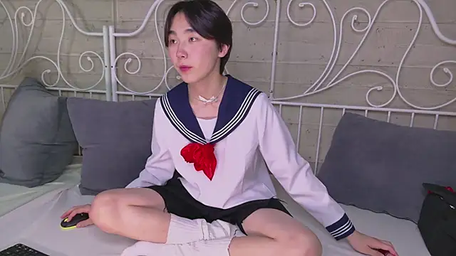 Snapshot of HeejinWang chatting on 25, 10, 2025 HeejinWang online show from 25, 10, 2025