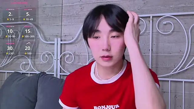 Snapshot of HeejinWang chatting on 15, 11, 2025 HeejinWang online show from 15, 11, 2025