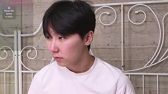 Snapshot of HeejinWang chatting on 14, 12, 2025 HeejinWang online show from 14, 12, 2025