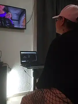 Snapshot of agnesvela chatting on 10, 4, 2026 agnesvela online show from 10, 4, 2026