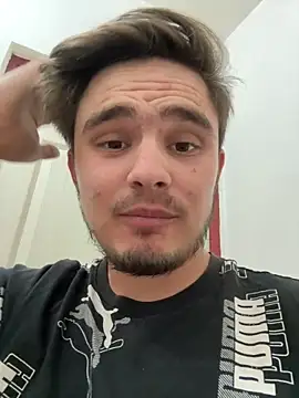 Snapshot of vvUMvv chatting on 15, 4, 2026 vvUMvv online show from 15, 4, 2026