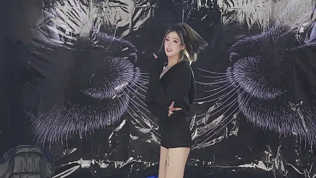 Snapshot of sweetgirls666 chatting on 7, 4, 2026 sweetgirls666 online show from 7, 4, 2026